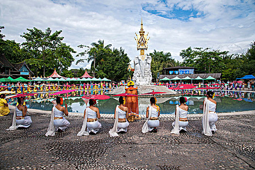 rong bạch kim 88
