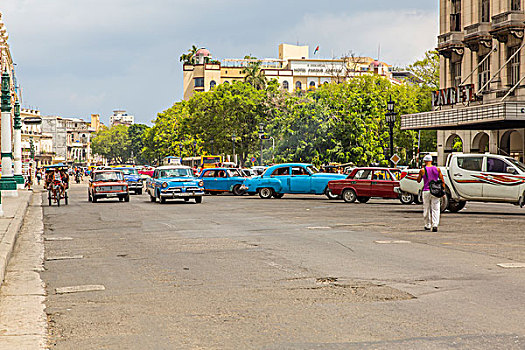 thống kê 3 càng